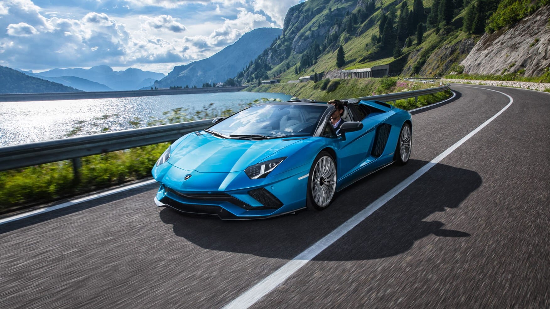 LAMBORGHINIAVENTADORSROADSTER.jpg?w=1024&h=576&scale