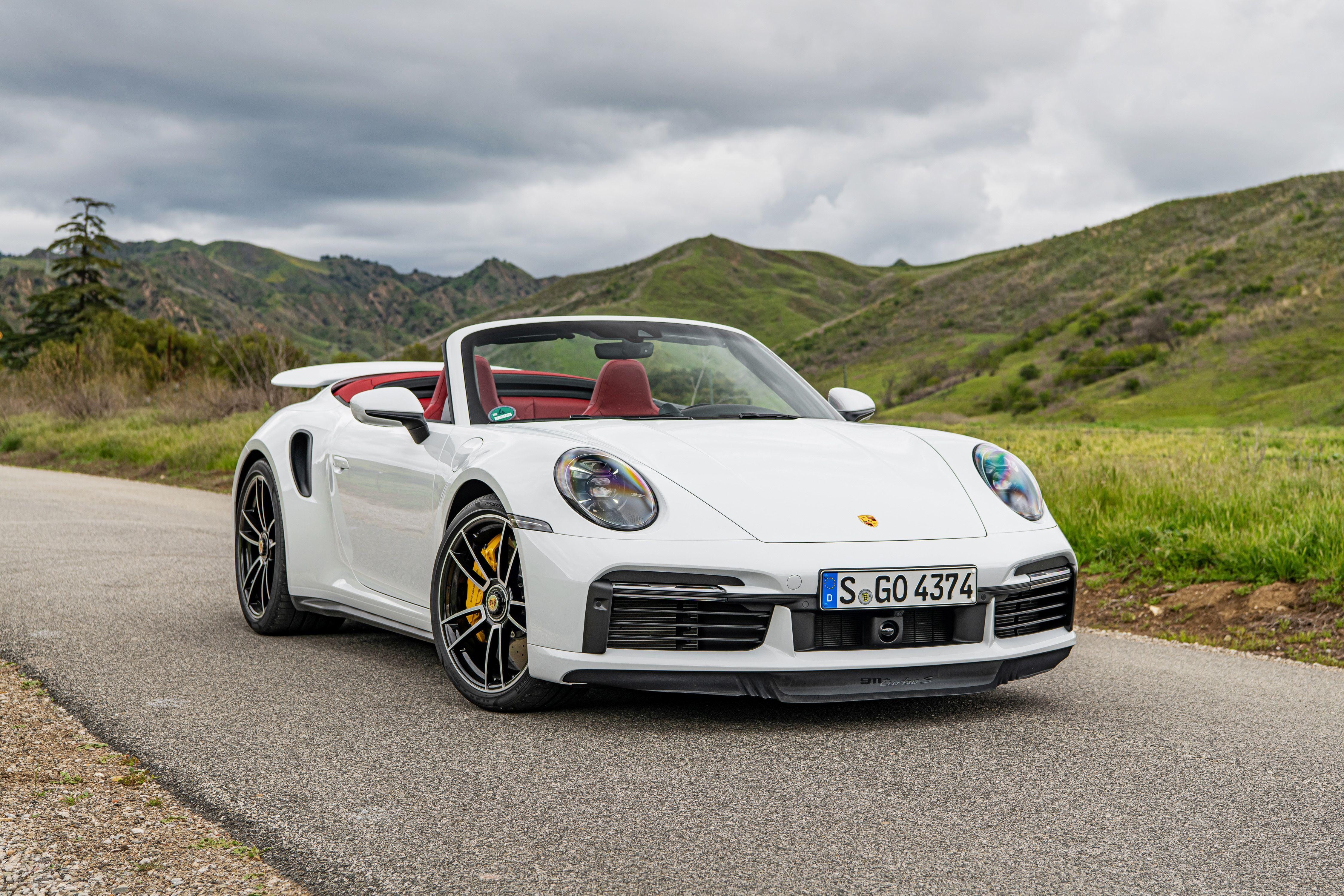 porsche-911-turbo-s-cabriolet-992