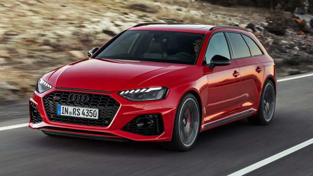 Audi-RS4.webp?w=1024&h=576&scale